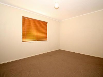 6 Euroka Place, Blayney