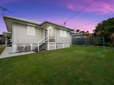23 Akaroa Avenue, Geebung