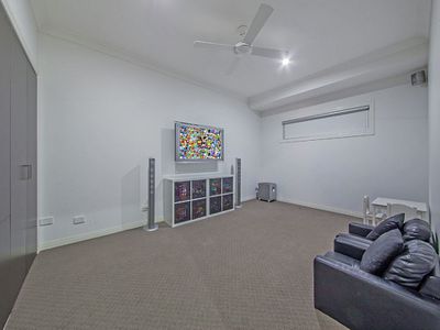67 Foxwood Circuit, Wakerley