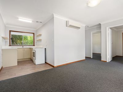 2 / 199 ALEXANDRA STREET, East Albury