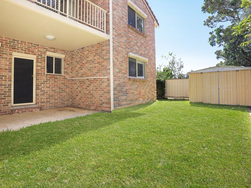 2 / 8 Smith Street, Fairy Meadow