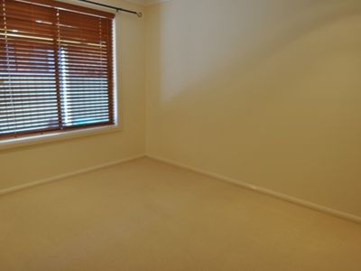 18 Page Avenue, Dubbo