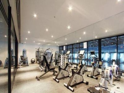 1606 / 8 Waterview Walk, Docklands