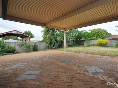 8 Sloman Close, Dubbo