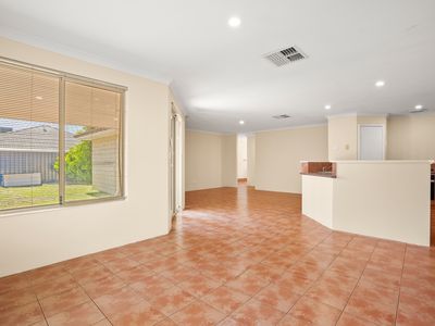 13 Valheru Avenue, Rockingham