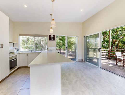 Luxury Granny Flat image 5