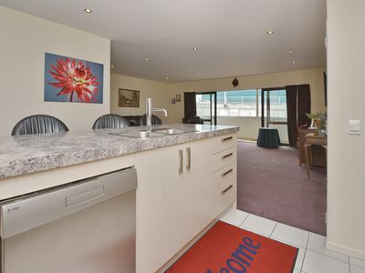 12 Lowe Street, Addington