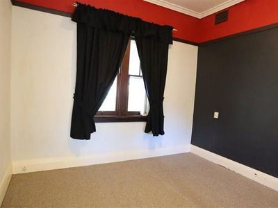 24 Farrand Street, Forbes