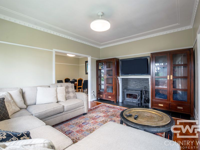 169 Macquarie, Glen Innes