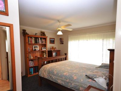 115 Lakeside Avenue , Mount Beauty