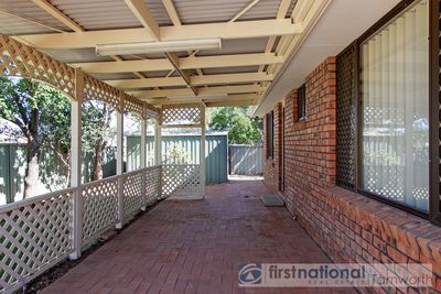 18 Wahroonga Drive, Tamworth