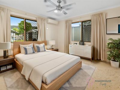 7 Catherine Close, Bentley Park