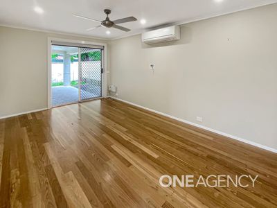 10 Peak Ave, North Nowra