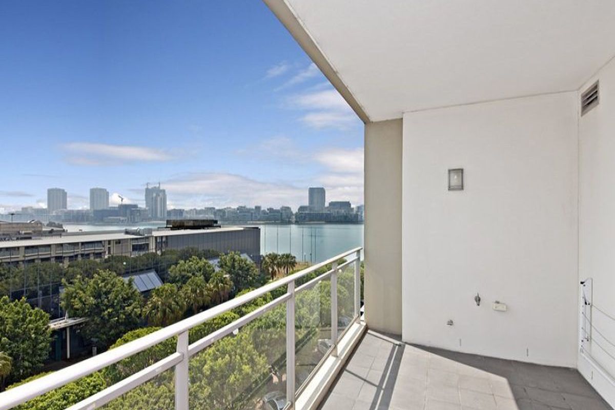 540 / 46 Baywater Drive, Wentworth Point