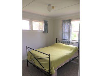 27 Redmans Road, Kingaroy