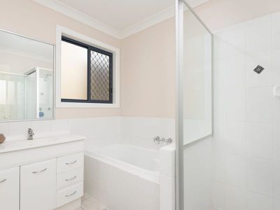 4 Sundown Lane, Forest Lake