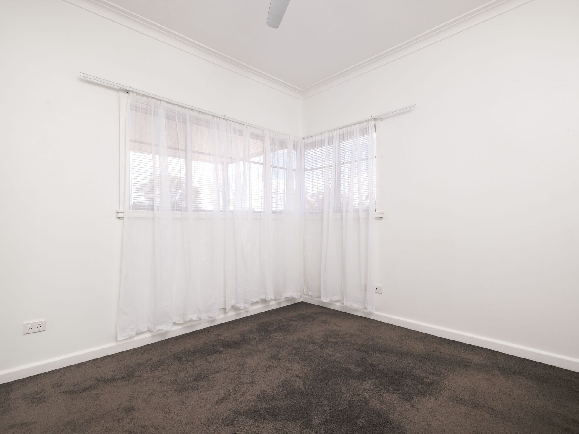 446 ROSE STREET, Lavington