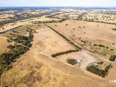 1305 Mooree-Culla Road, Culla