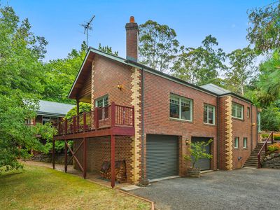 37 Douglas Road, Mount Macedon