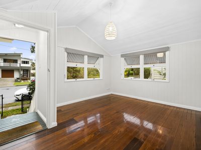 22 Quinn St, Toowong