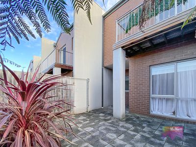 2 / 6 Spray Street, Mornington