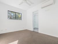 19 / 75 Waverley Street, Annerley