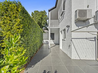 1 / 169 Brisbane St, Bulimba