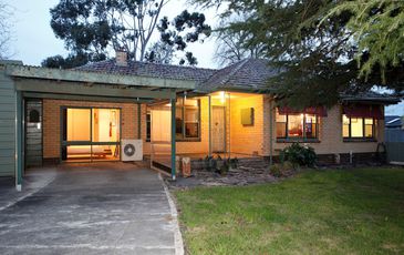 74 Toomuc Valley Road, Pakenham