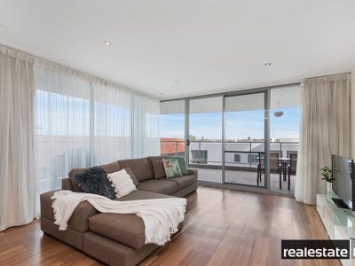 17 / 132 Terrace Road, Perth