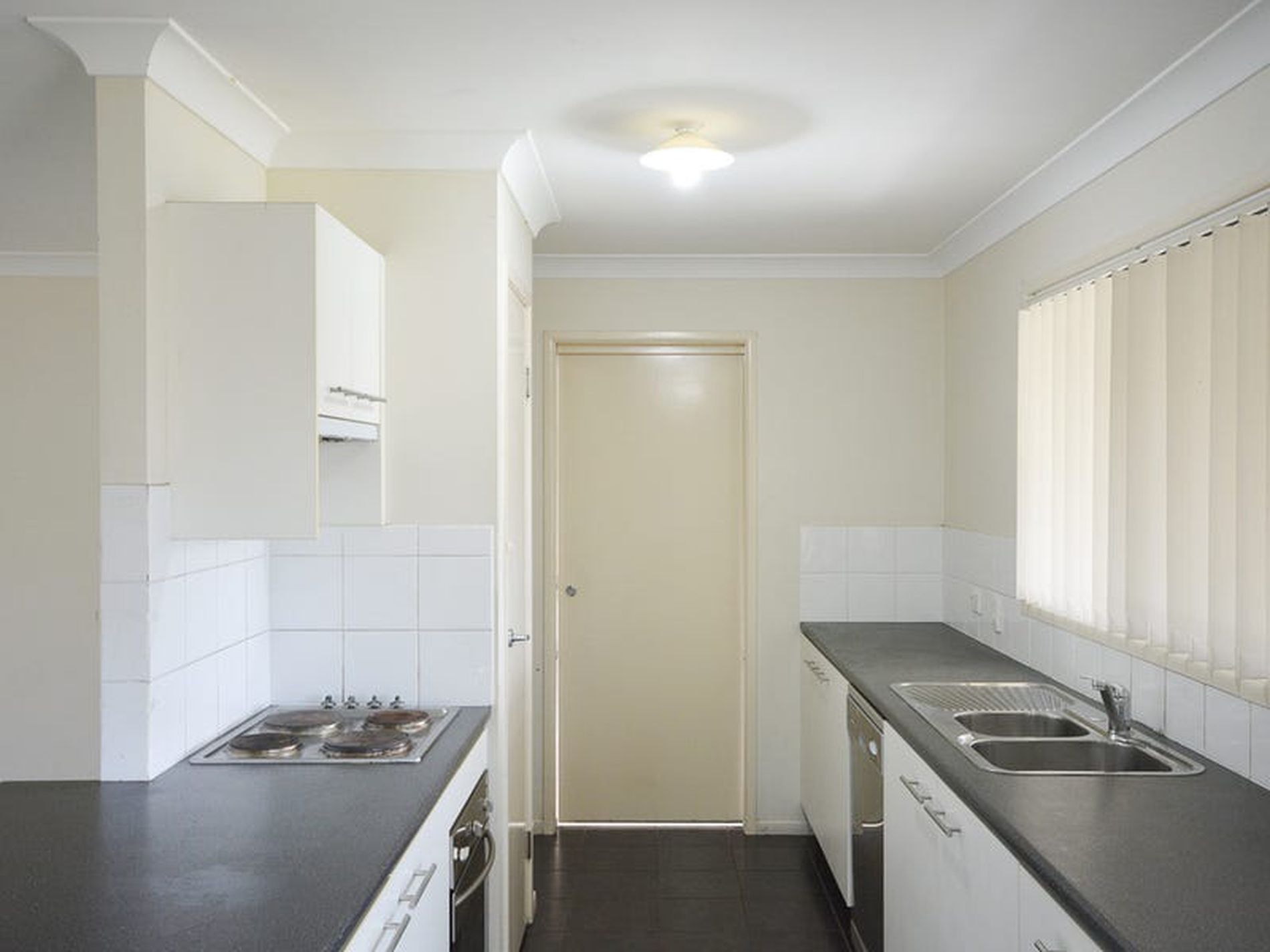 1 Sutherland Crescent, Goodna