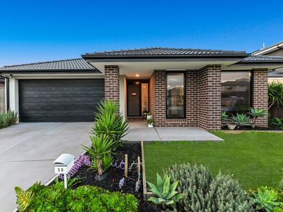 30 Flanagan Avenue, Officer