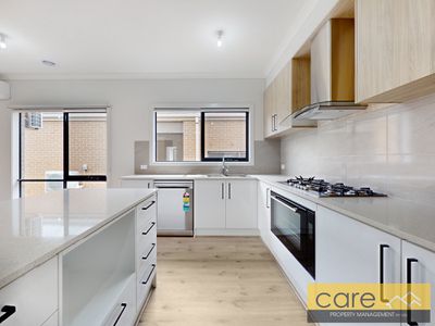 13 Creative Avenue, Clyde North
