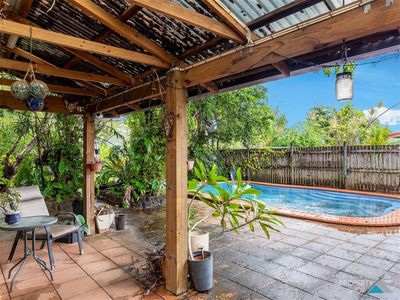 116 Pease Street, Manoora