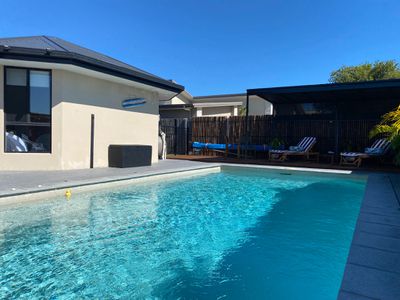6 Dundee Drive, Kawungan