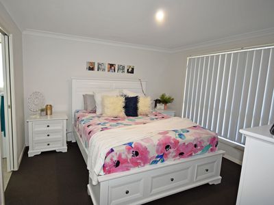 63 Champagne Drive, Dubbo
