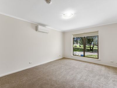 24 Milton Street, Compton