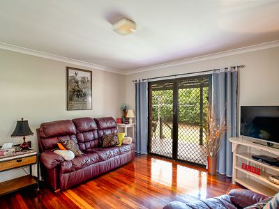 33 PARADISE STREET, Point Vernon