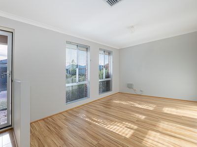 25 Corsican Way, Canning Vale