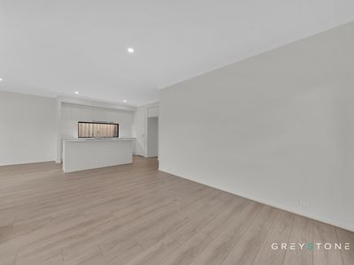 32 Crotone Avenue, Deanside