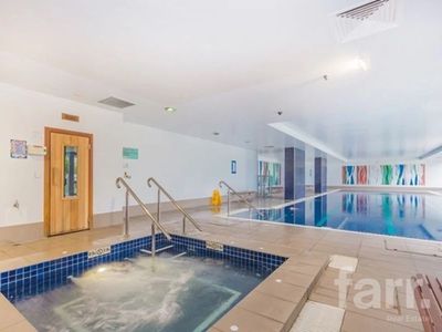 1101 / 4 Como Crescent, Southport