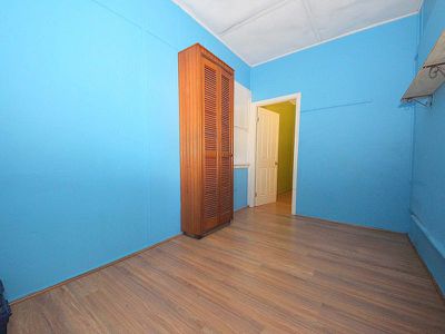 235 Henry Lawson Drive, Georges Hall