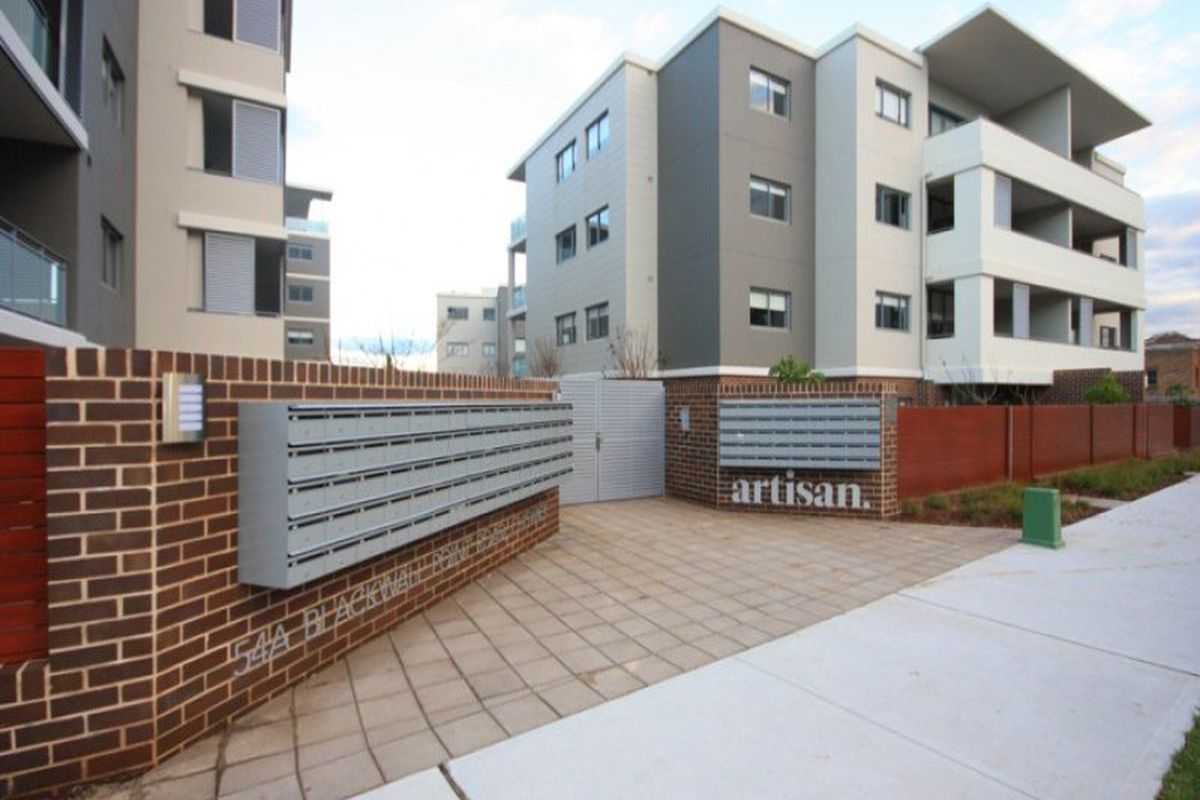 54A Blackwall Point Road, Chiswick