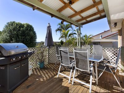 2 Porter Avenue, Mount Warrigal