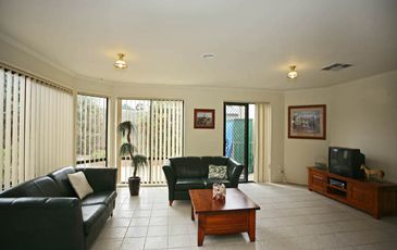 5 Stirling Circuit, Beaconsfield