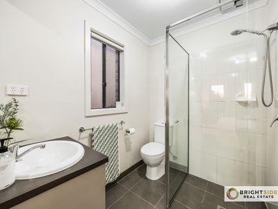 20 Manoora Avenue, Clyde North