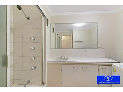 9 / 23 Augustus Street, Toowong