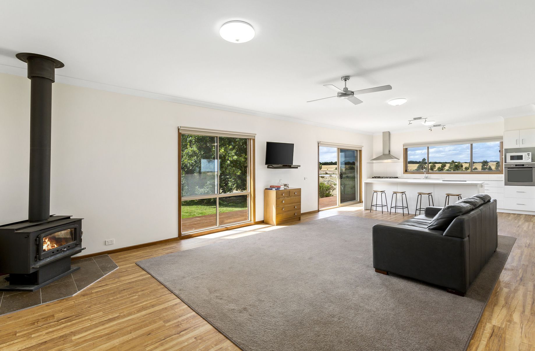 1399 SHELFORD-MT MERCER ROAD, Shelford