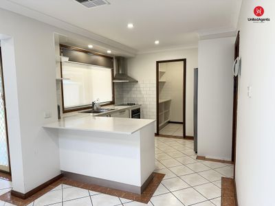 101 Cockatiel Circuit, Green Valley