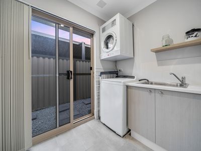 11 Sapwood Grove, Whitby