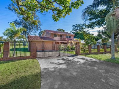 54 Strathaird St, Darra